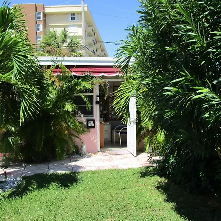 Seahorse Guesthouse-2