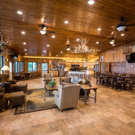 Lewis & Clark Resort-2