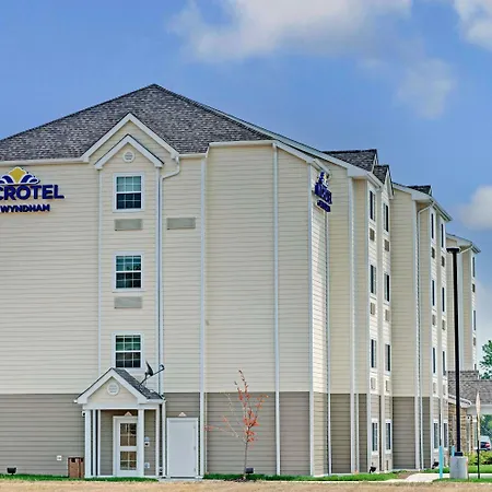Microtel Inn & Suites By Wyndham Philadelphia Airport Ridley Park-3