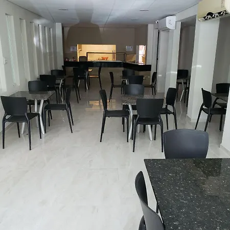 Hotel Uzi Praia-2