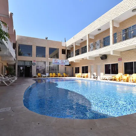 Hotel Maman-3