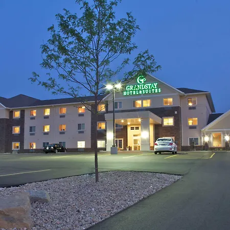 Grandstay Hotel & Suites Mount Horeb - Madison-2