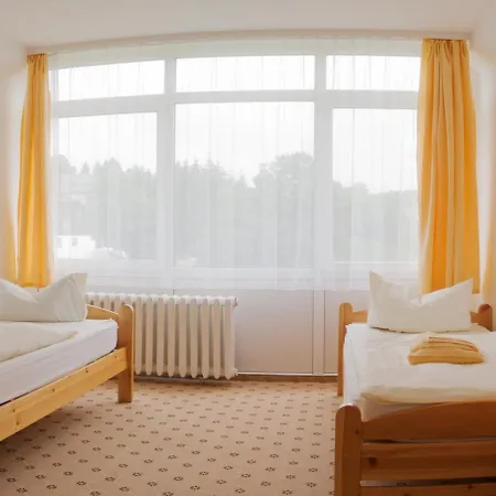 Hotelferienanlage Friedrichsbrunn-3