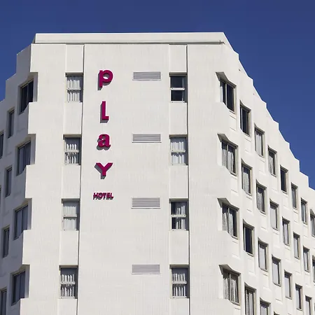 Play Seaport Suite Hotel Tlv-2