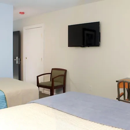 Chateau Suites-3