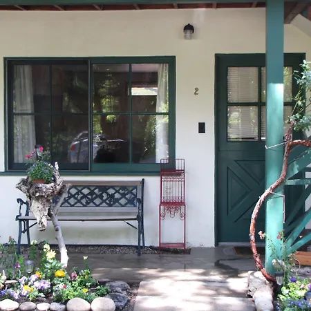 Kern Riverfront Lodge-3