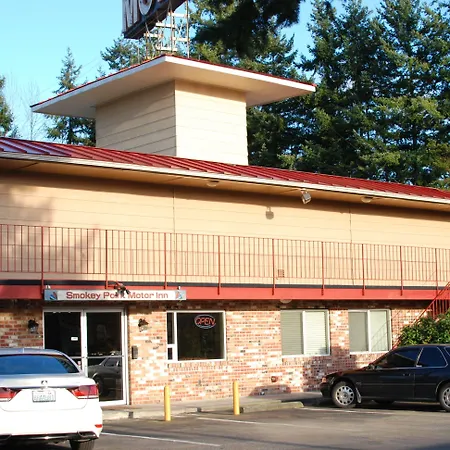 Smokey Point Motor Inn-3