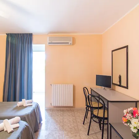 Racar Hotel-2