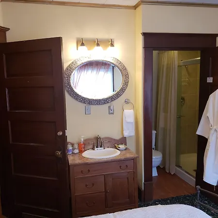 Greenbriar Inn-3