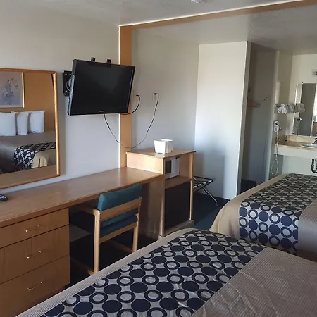 Split Mountain Motel-3