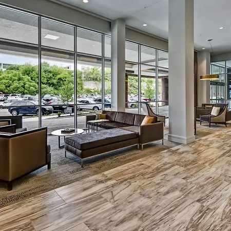 Courtyard By Marriott Kansas City Downtown/Convention Center-2