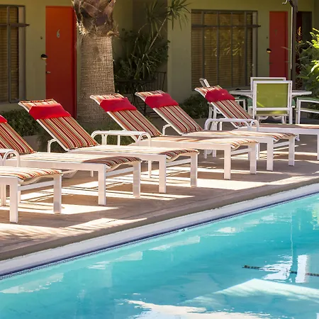 Desert Riviera Hotel - A Town & Desert Boutique Hotel-3