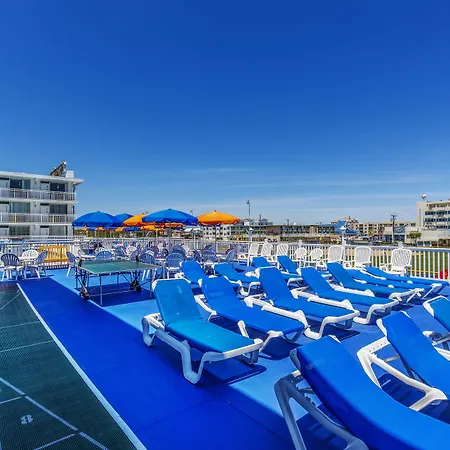 Crusader Oceanfront Resort-3