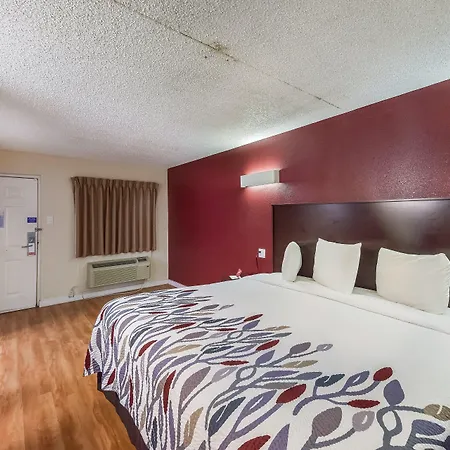 Red Roof Inn Plano-3