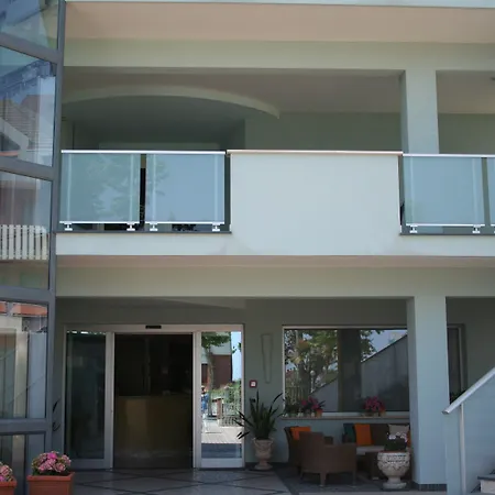 Hotel Diamante-3