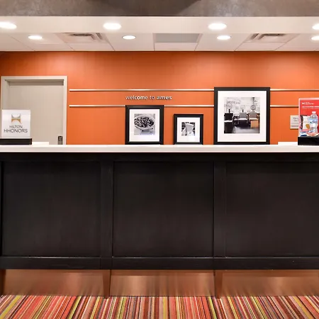 Hampton Inn And Suites Ames, Ia-3