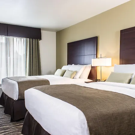 Cobblestone Hotel & Suites - Chippewa Falls-3