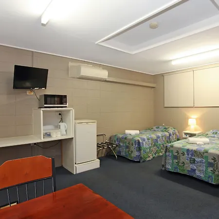 Tandara Hotel Motel-2