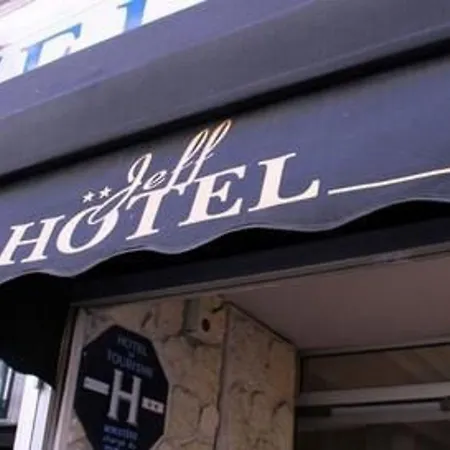 Jeff Hotel-3