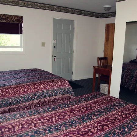 Potsdam Inn-2
