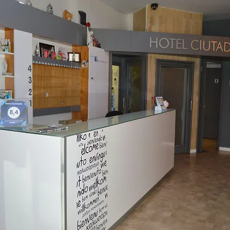 Hotel Ciutadella-3