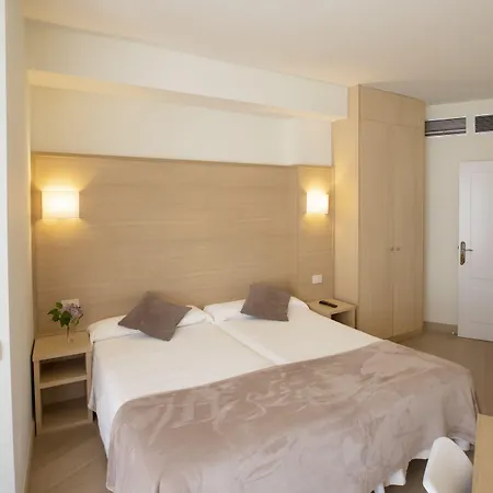 Hotel Ciudad De Calahorra-3