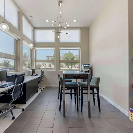 Best Western Plus Pflugerville Inn & Suites-2