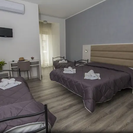 Hotel Zanarini-2