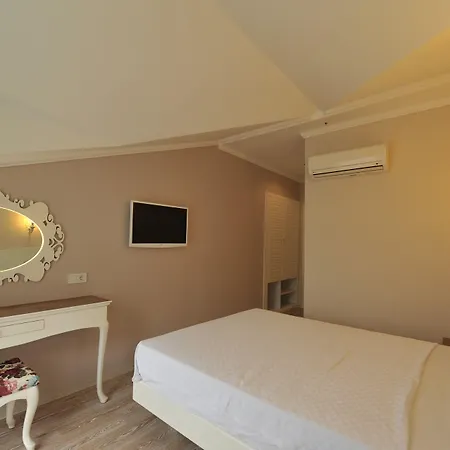 Majestic Hotel-2
