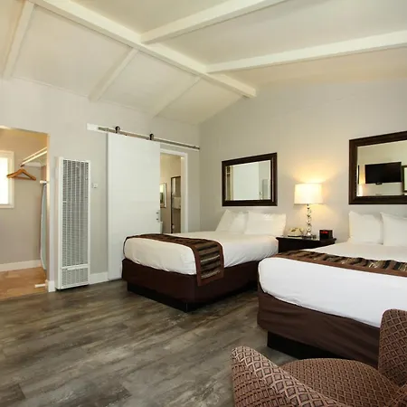 Monterey Peninsula Inn-2