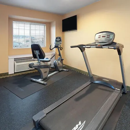 Days Inn & Suites By Wyndham Spokane Airport Airway Heights-3