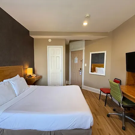 The Baron Hotel-3