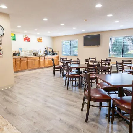 Quality Inn & Suites Sun Prairie Madison East-2