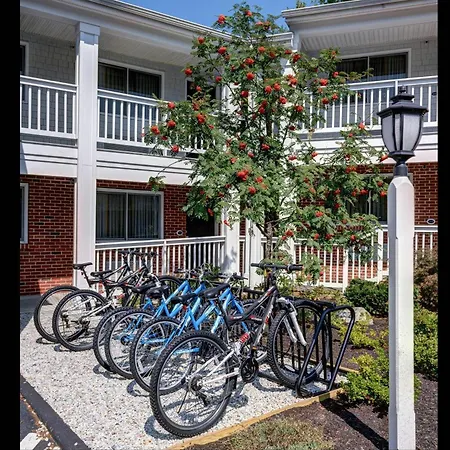 Port Inn & Suites Kennebunk, An Ascend Collection Hotel-3