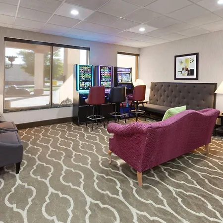 Days Inn By Wyndham Blairsville-3
