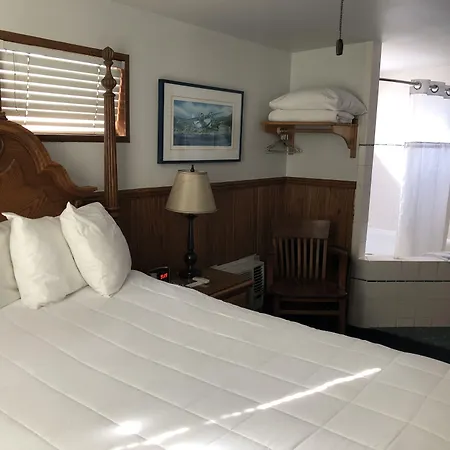 Catalina Island Seacrest Inn-2