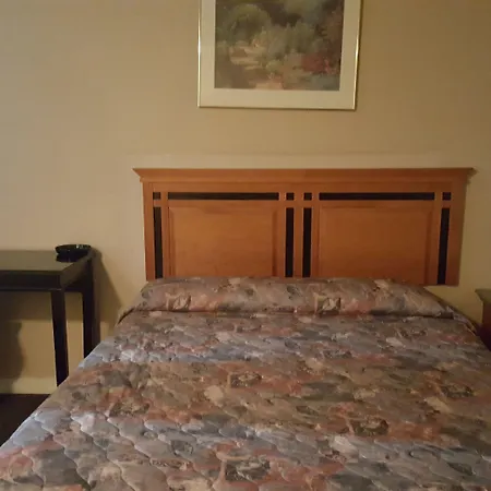 Sunrise Motel-2
