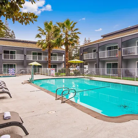 Surestay Plus Hotel By Best Western Sacramento North-3