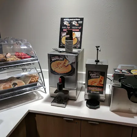 Microtel Inn & Suites By Wyndham Clarion-2