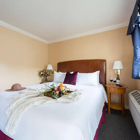 Bellanca Hotel-2