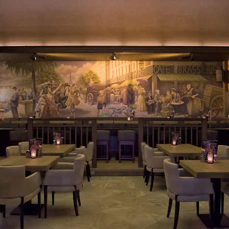 Hotel Et Le Cafe De Paris-2