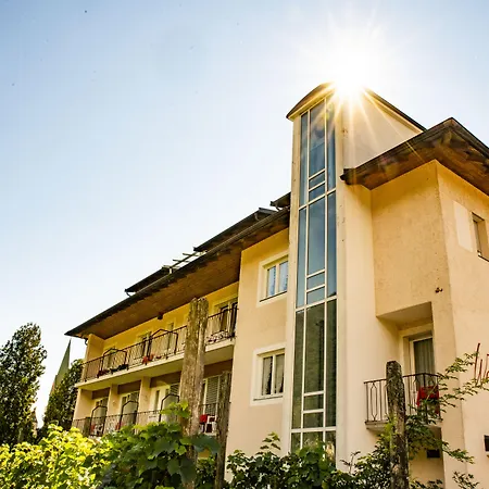Weingarten Terlan - Rooms & Breakfast-3