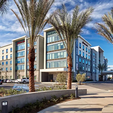 Hampton Inn Long Beach Airport, Ca-3