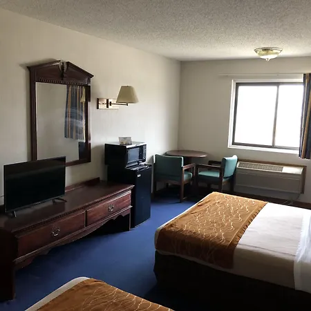 Denison Inn And Suites-3