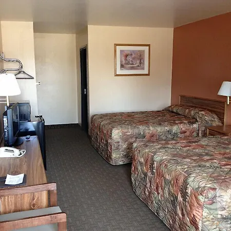 Cottonwood Inn & Suites-3