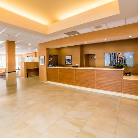 Gateway Hotel Santa Monica-3