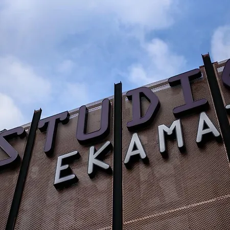 Studio Ekamai-3
