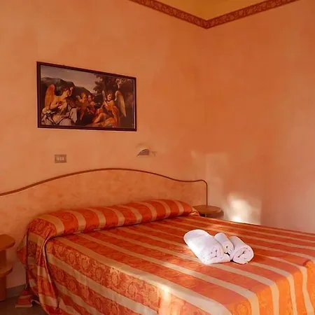 Hotel Anita B&B sul lungomare-3