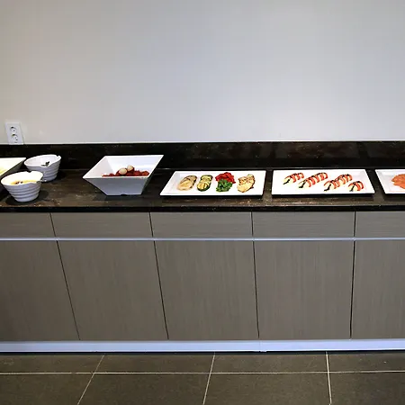 Hotel Thomas Myeongdong-3