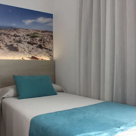 Hostal Es Pi - Emar Hotels-2